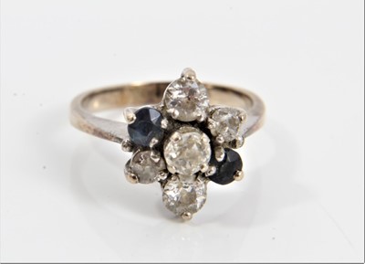 Lot 159 - Diamond and sapphire flower head cluster ring