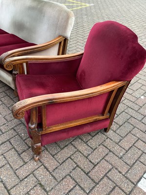 Lot 171 - 20th century three piece suite comprising settee and pair of armchairs