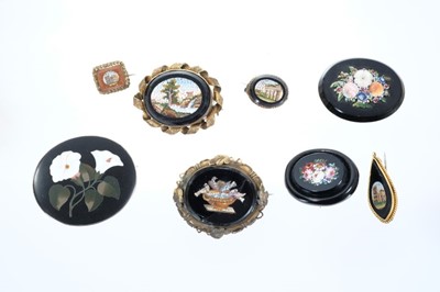 Lot 681 - Group of eight 19th century Italian micromosaic brooches various to include a pietra dura brooch