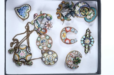 Lot 683 - Group of 19th century and later Italian micromosaic jewellery to include a necklace and ten brooches