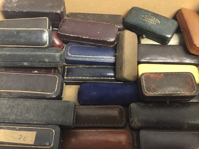 Lot 692 - Collection of 33 antique jewellery boxes for stick pins and studs