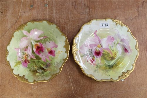 Lot 1129 - Pair of good quality Royal Doulton plates with...