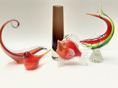 Lot 1111 - One box of Murano glass vases and animals