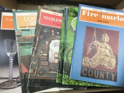 Lot 415 - Large collection of Shire antiques guides