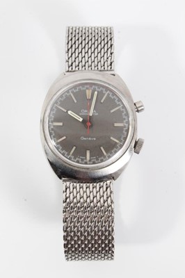 Lot 264 - Omega Chronostop stainless steel wristwatch