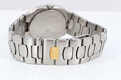 Lot 265 - Omega Seamaster stainless steel wristwatch