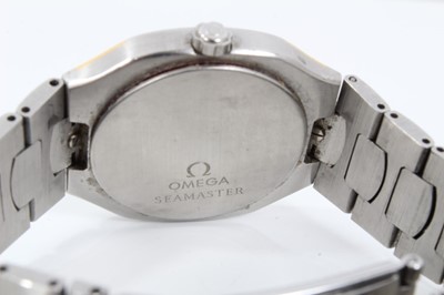 Lot 265 - Omega Seamaster stainless steel wristwatch