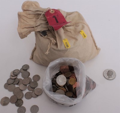 Lot 557 - World - Mixed coinage to include G.B. Mint bag of Bronze Pennies 1967 and World Kiloware (qty)