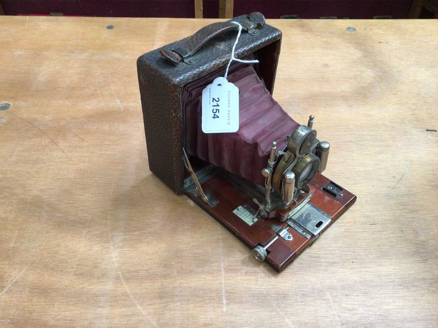 Lot 2154 - Vintage 'Ideal Wizard' folding camera with red bellows