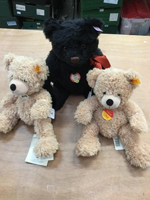 Lot 1684 - Three modern Steiff bears