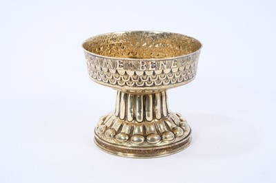 Lot 427 - Edwardian silver gilt replica of "The Tudor Cup" by Nathan and Hayes