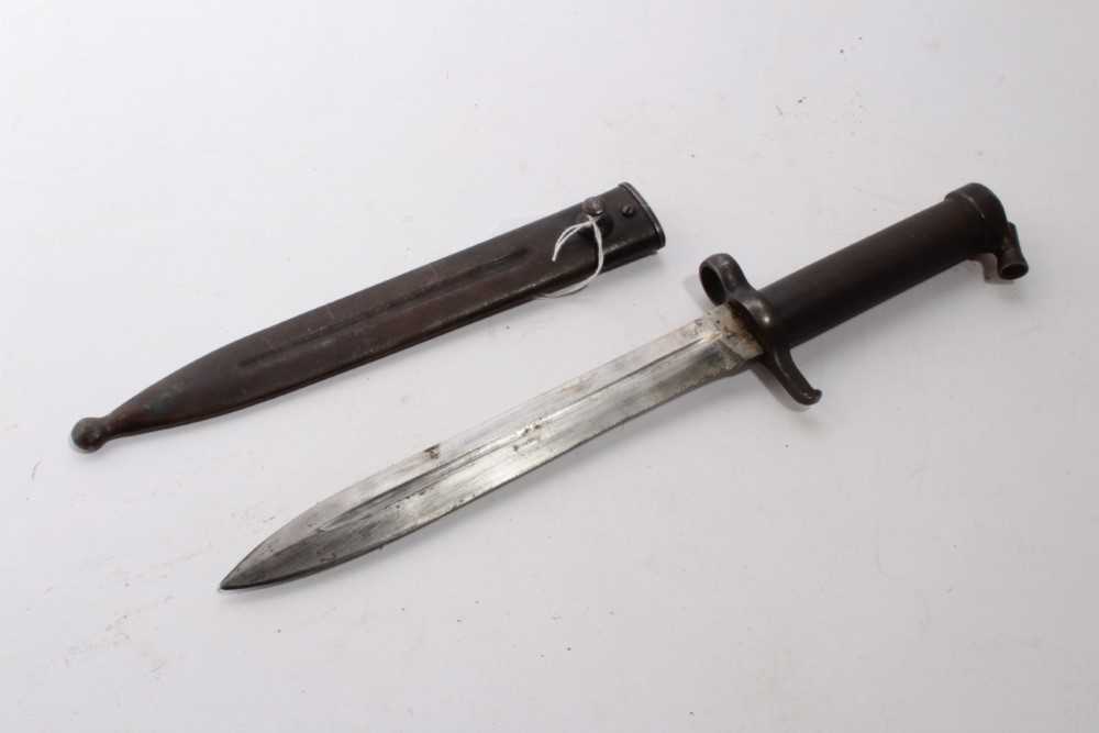 Lot 973 - Swedish Mauser Bayonet in scabbard stamped I16 No. 459.