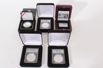 Lot 495 - United States -  Mixed fine silver coins to include 'Mount Rushmore' $5 proof 2016 (N.B. In bar form, weight 1oz), Dollars 'Apollo 11th 50th Anniversary Commemorating Program 2019' (N.B. Coin domed...