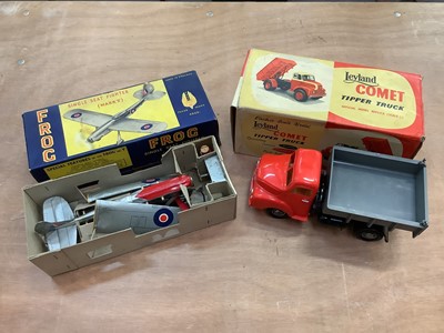 Lot 1649 - Frog Single Seat Fighter (Mark V), boxed plus Leyland Comet Tipper TRuck by Victory Industries also boxed (2)