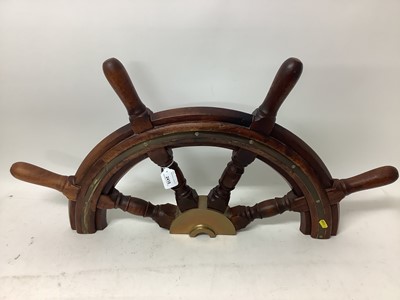 Lot 2418 - Half a ships wheel