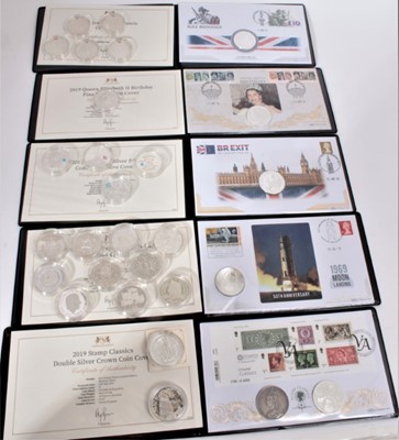 Lot 549 - World - mixed silver proof single crown sized coins to include Channel Island 'The Royal Navy' 2003 x5, G.B. 'Olympic's 2012 x4, 1oz Britannia's x2, Commemorative £5's x11, U.S. coin cover '50th An...