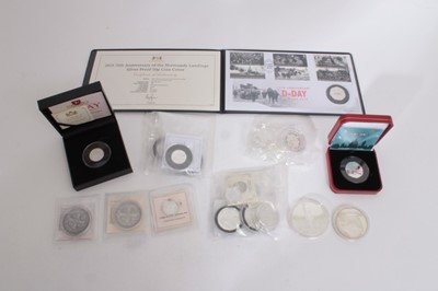 Lot 550 - World - mixed single silver coins and medallions to include some proofs and other issues (total 29 coins)