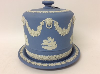 Lot 1199 - Wedgewood cheese dome