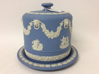 Lot 1199 - Wedgewood cheese dome