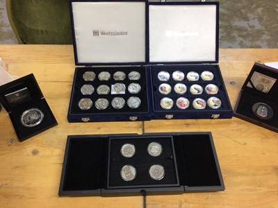 Lot 571 - World - mixed coinage and medallions to include Jersey 'First World War Centenary Poppy Coin Collection £5s 2014, 2015, 2016, 2017, 2018 (NB five coin set - cupro-nickel with 24ct gold plating with...