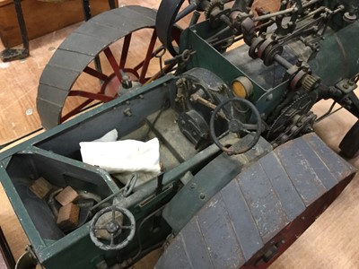 Lot 2378 - Good quality scratch built model of a Traction Engine