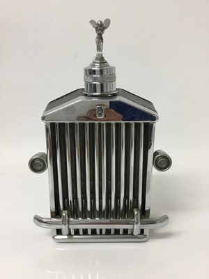 Lot 1854 - Vintage musical decanter in the form of Rolls - Royce Radiator Grill, playing Danube Wave Waltz, 24.5cm in height