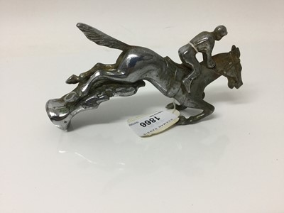 Lot 1866 - 1930s horse jumping car mascot