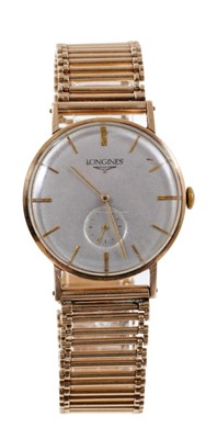 Lot 604 - Longines gentlemen's 9ct gold wristwatch