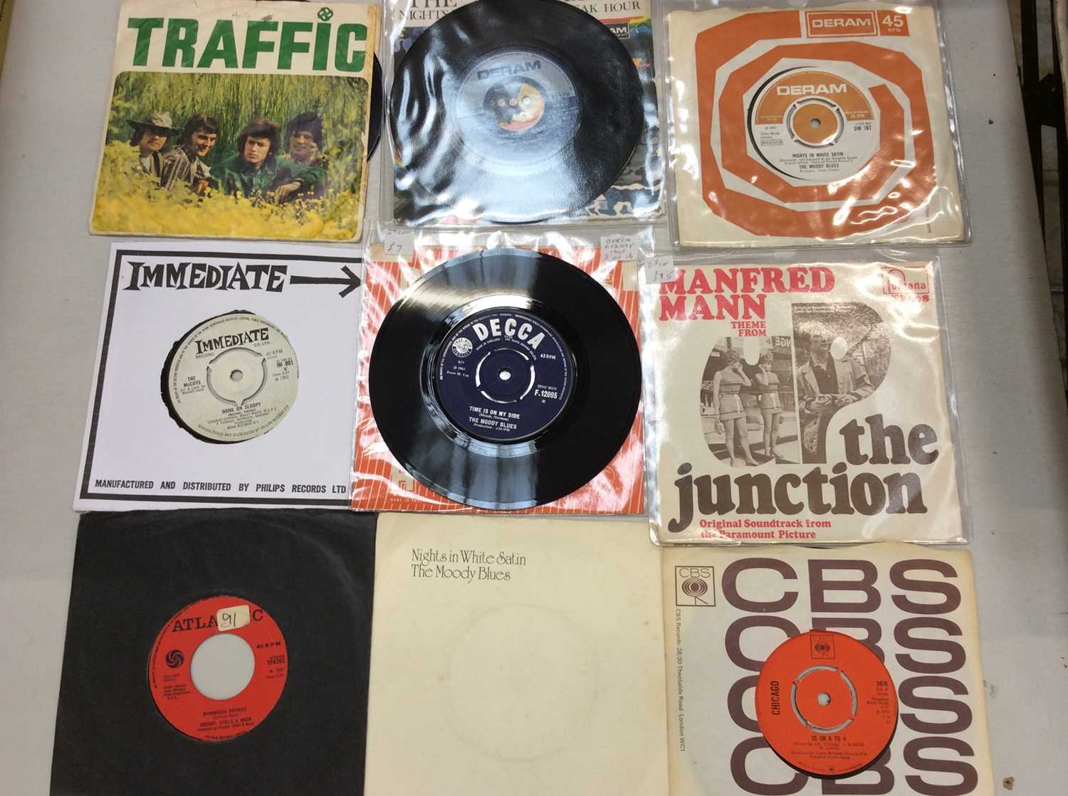 Lot 2102 - Single records including Traffic, Jethro Tull, TRex, Stones, Bowie, Floyd, Mott the Hoople, Manassas, Who, ELP, judns Priest, Fleetwood Mac, Wizzard, Byrds, Mc Coys, Moody Blues, Move, proud harem...