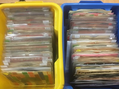 Lot 2117 - Box of 80 plus single records including Impalas, Isley Brothers, Idle Race, Johnny Nash, Vipers, Undertakers, Mighty Cravers, Naturals, Viscounts, Bobby Vee, Ventules and Joe Valino. Also included...