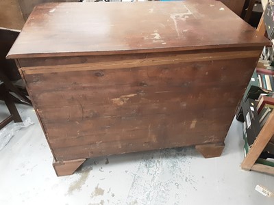 Lot 906 - 18th century large walnut chest