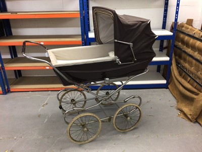 Lot 280 - Vintage Silver Cross style Pram with period accessories