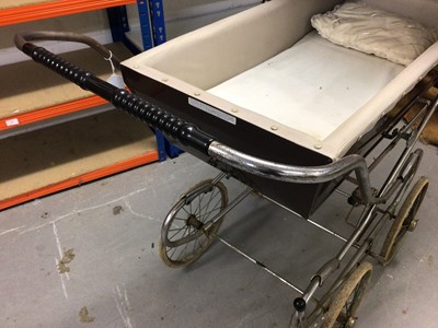 Lot 280 - Vintage Silver Cross style Pram with period accessories