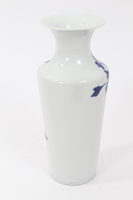 Lot 121 - Three Chinese blue and white vases