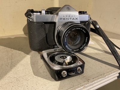 Lot 67 - Pentax camera