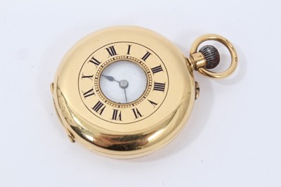 Lot 611 - 18ct gold fob watch