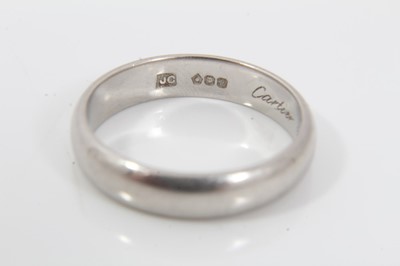 Lot 539 - Cartier platinum wedding ring