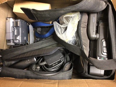 Lot 277 - Three boxes of assorted cameras to include Canon, Nikon and others