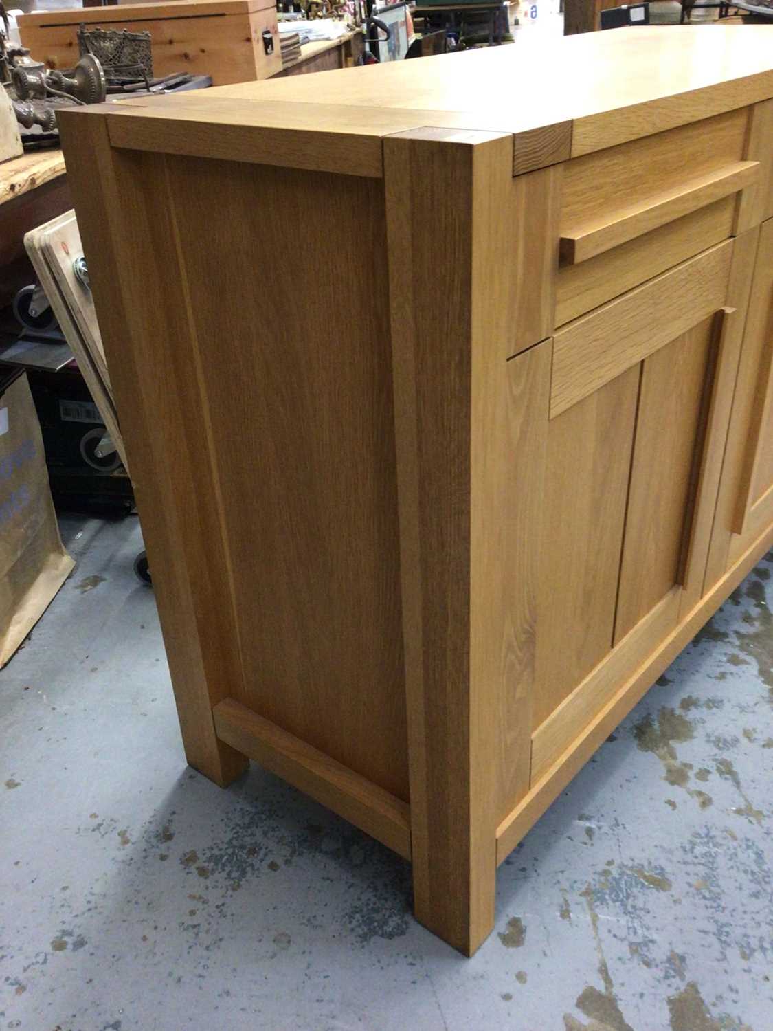 Lot 862 Contemporary light oak sideboard with two