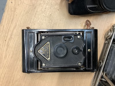 Lot 196 - Box of cameras and lenses