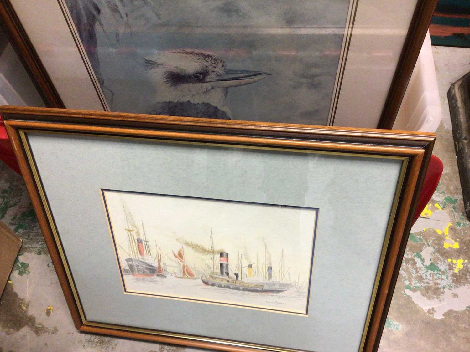 Lot 425 - Quantity of assorted pictures