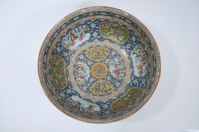 Lot 120 - Early 19th century Chinese canton bowl for the Islamic market