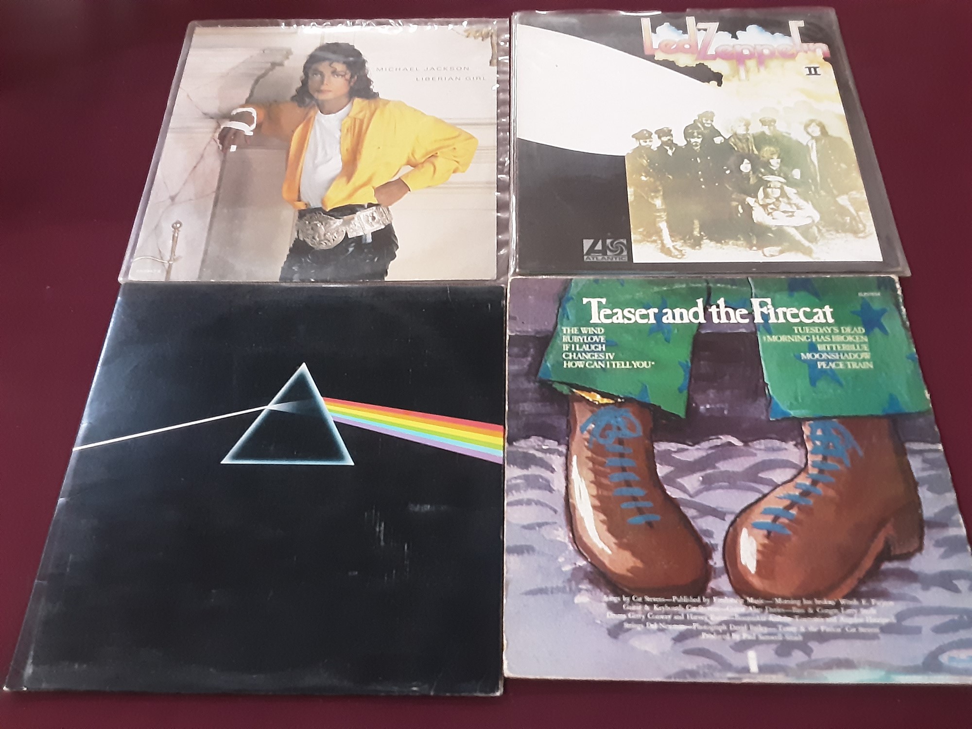 Lot 2218 Collection of records, including Beatles