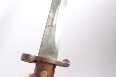 Lot 1014 - British Boer War Lee-Medford bayonet