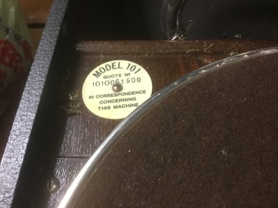 Lot 424 - HMV gramophone