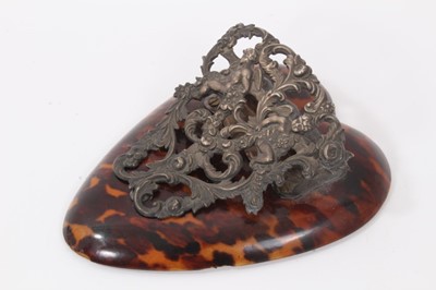 Lot 777 - Late 19th century silver and tortoiseshell letter clip