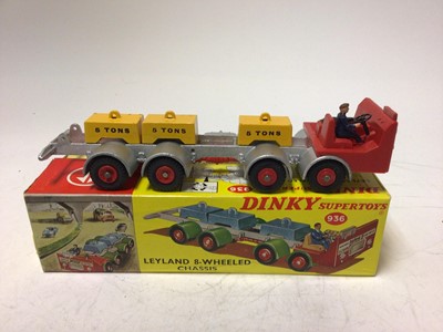 Lot 2007 - Dinky Supertoys Leyland 8-wheeled chassis No. 936 boxed