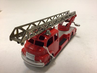 Lot 2036 - Dinky Supertoys turntable fire escape No. 956 boxed