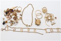 Lot 1526 - Various gold Jewellerylery - to include rings,...