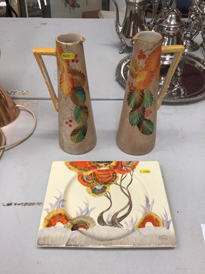 Lot 557 - Art Deco Clarice Cliff Bizarre Baritz Rhodanthe pattern plate and a pair of Art Deco jugs